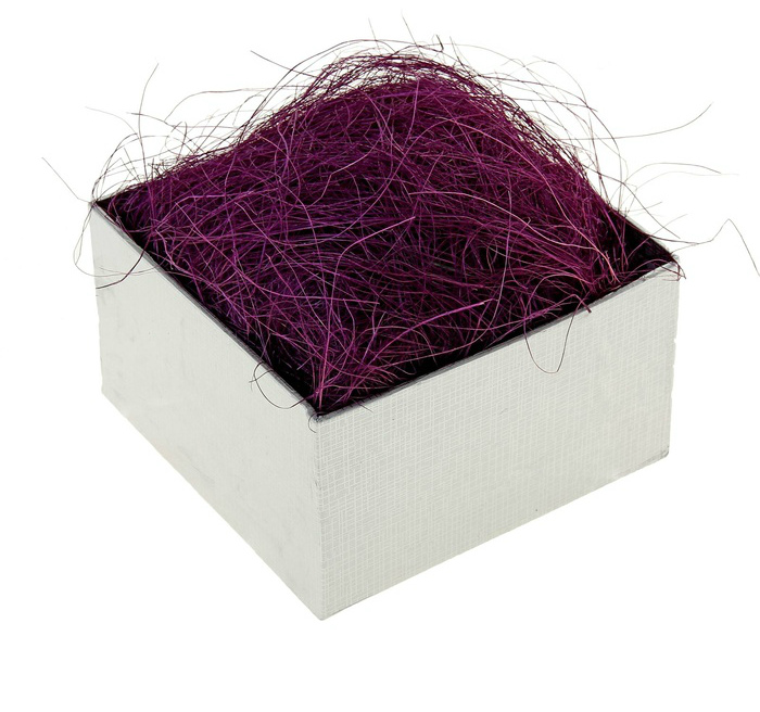 Сизаль фиолетовый 50г