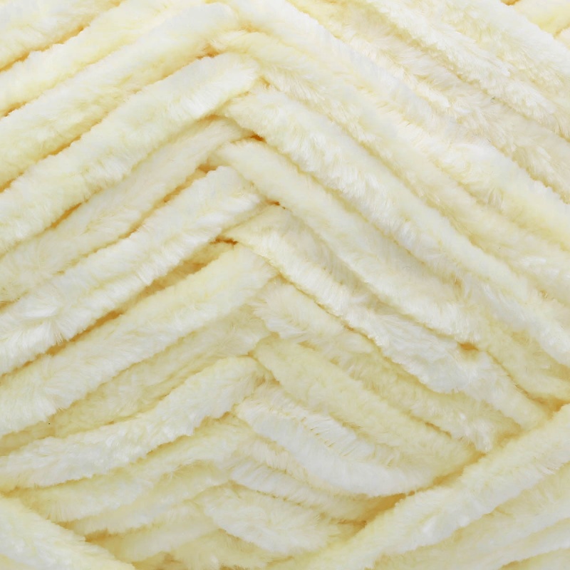 Пряжа "Селена" 27 ванильный крем 5*100 г. 68м 100% микрополиэстер  Astra Premium 27														