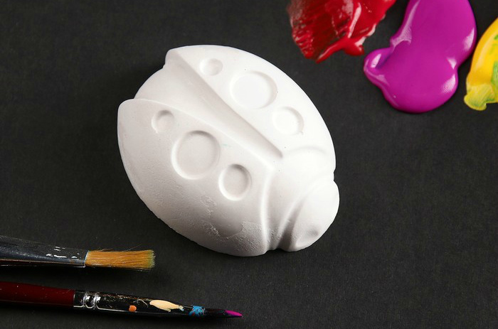 Заготовка из гипса "Божья коровка" 6,8*5,5*2,5см  СЛ 2789397														