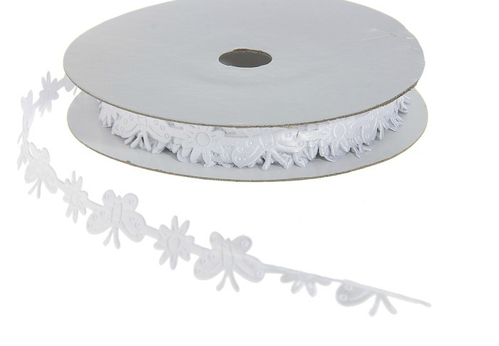 Лента фигурная  "Бабочки+цветочки" 15мм белый, 15мм*9м