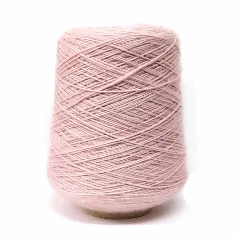 Пряжа в бобинах "BARBIE" 03 пыльная роза 0,422кг 50%меринос, 35%супер кид мохер, 15% кашемир  Filati Exclusive Collection 03														