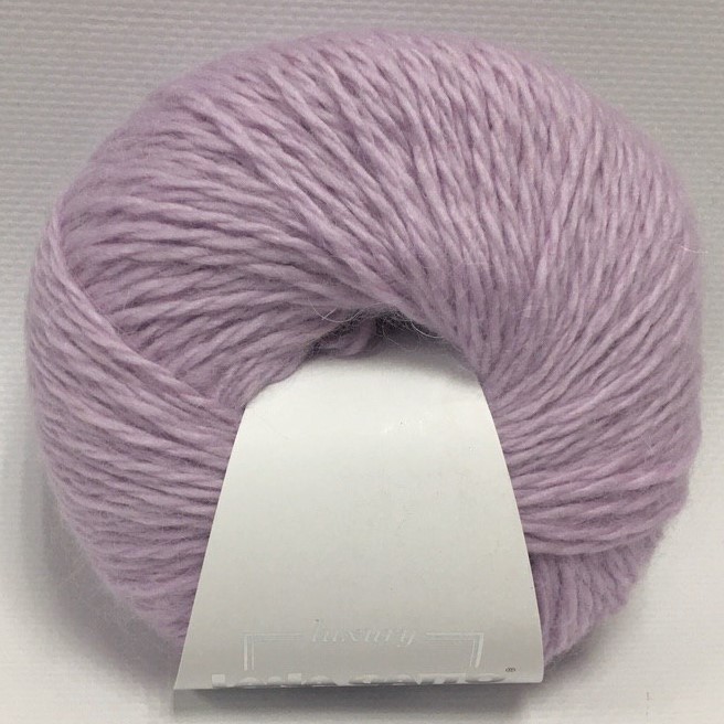 Пряжа "CLASS" 7258 сиреневый 10*50 г. 125м 80% меринос. шерсть экстрафа 20%ангора  LANA GATTO 7258														
