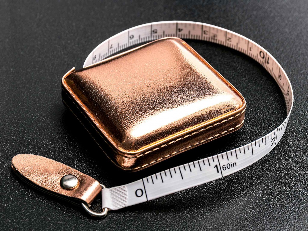 Сантиметр рулетка "ROSE GOLD" градация в см и дюймах 150см-60"  Hemline +253.RG														