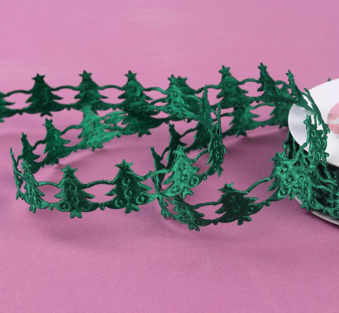 Лента фигурная  "Ёлки резные" 20мм  зеленый, 20мм*9,14м 4325233														