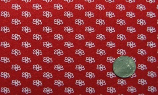 Фетр в цветочек листовой красный 30*30см*1мм 100% полиэстер