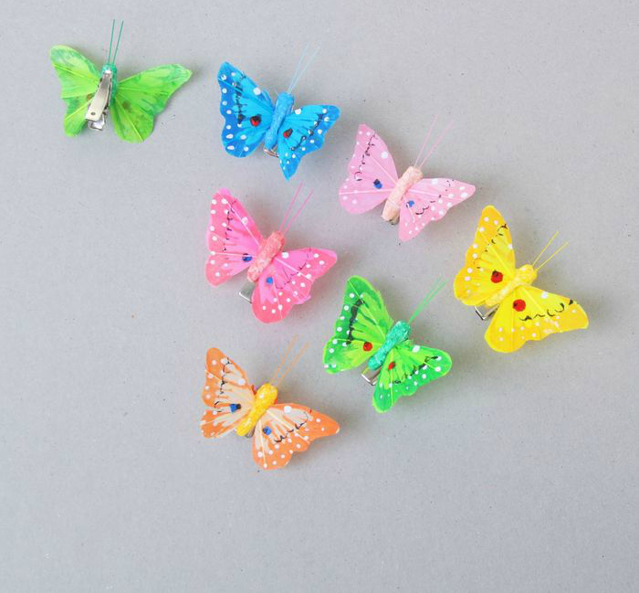 Бабочка декор, перья 4,2*6см на прищепке за 1шт. СЛ 1019925