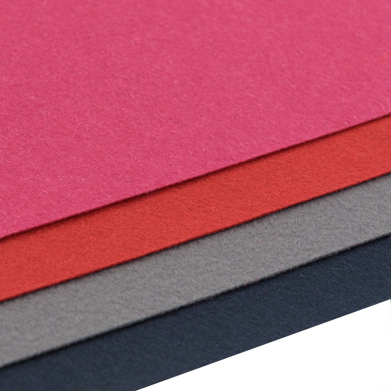 Фетр набор №4 4 листа (красный, бардо, серый, т.синий) жесткий А4 1мм  АСТРА 7730790														