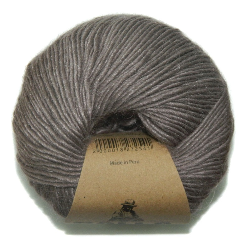 Пряжа "PALLA" 2290 серый 50 г/140м 60% премиальная шерсть высокогорных перуанских овец, 20% HZ альпака, 20% шелк